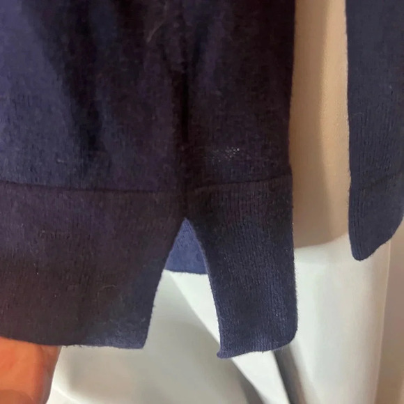 Tommy Hilfiger Nautical V Neck Sweater Size Large - Picture 5 of 9